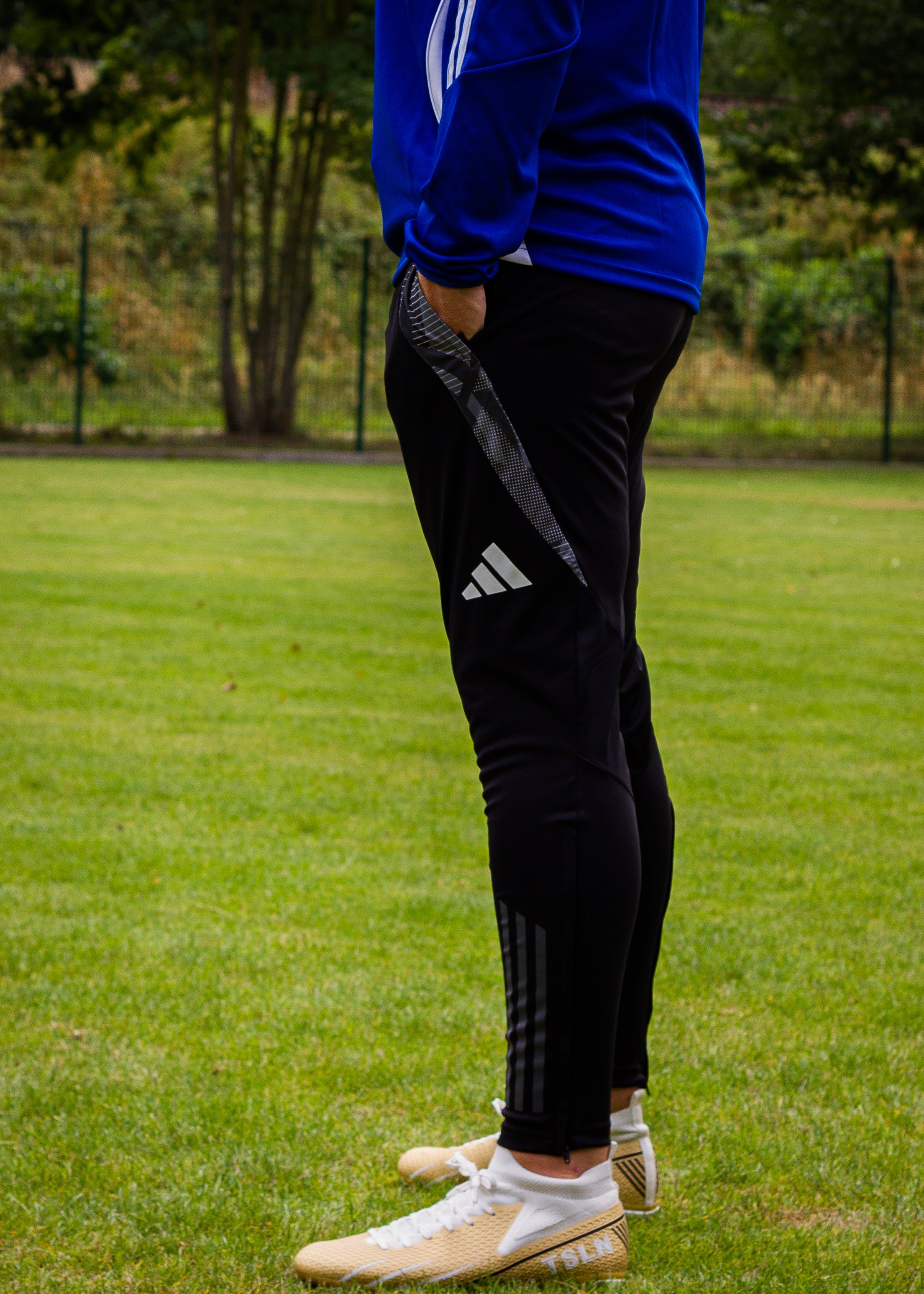 adidas Tiro 24 Competition Trainingshose Herren – Komfort trifft Performance