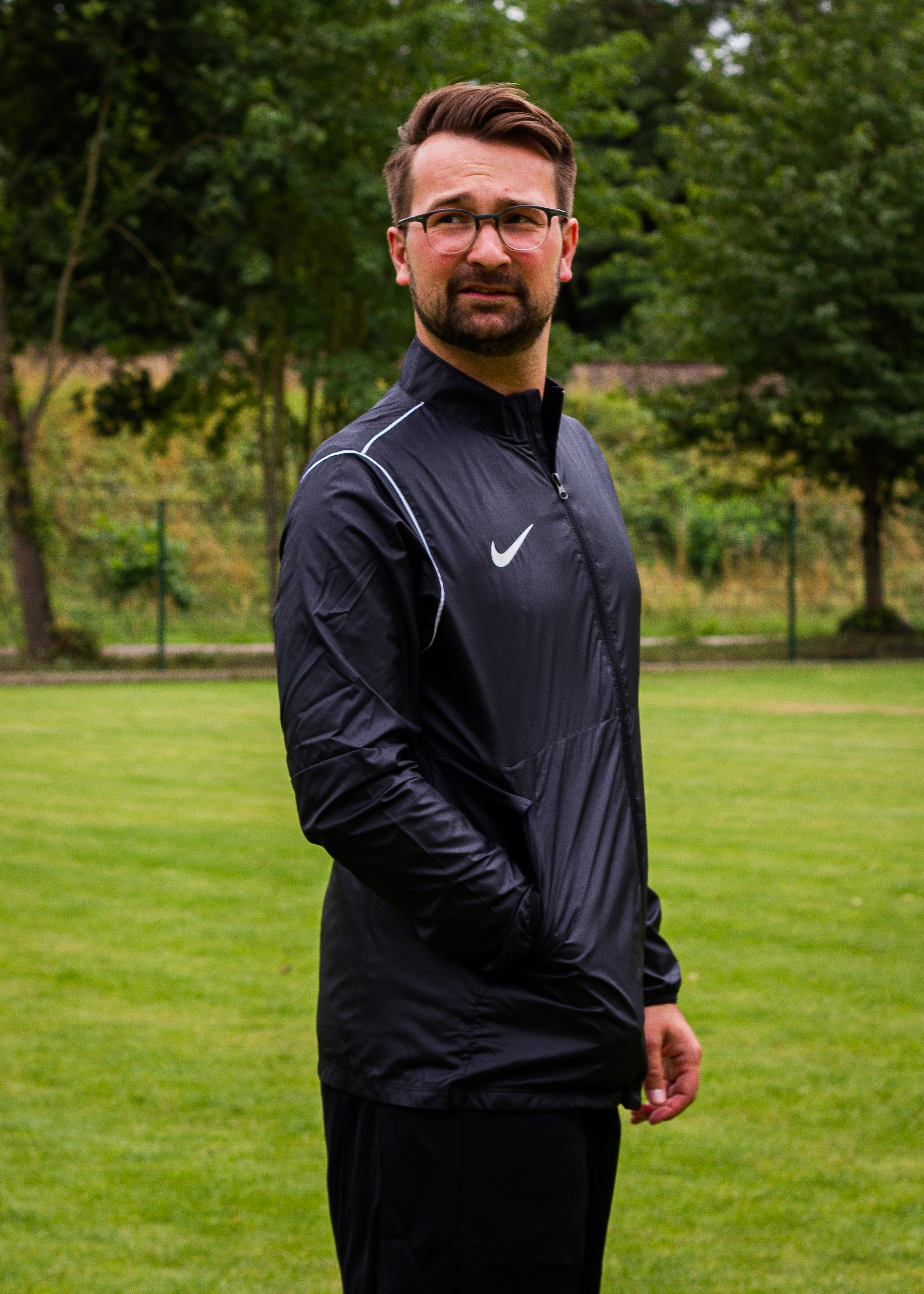 NIKE Park 20 Regenjacke Herren – Dein Schutz bei Wind und Wetter