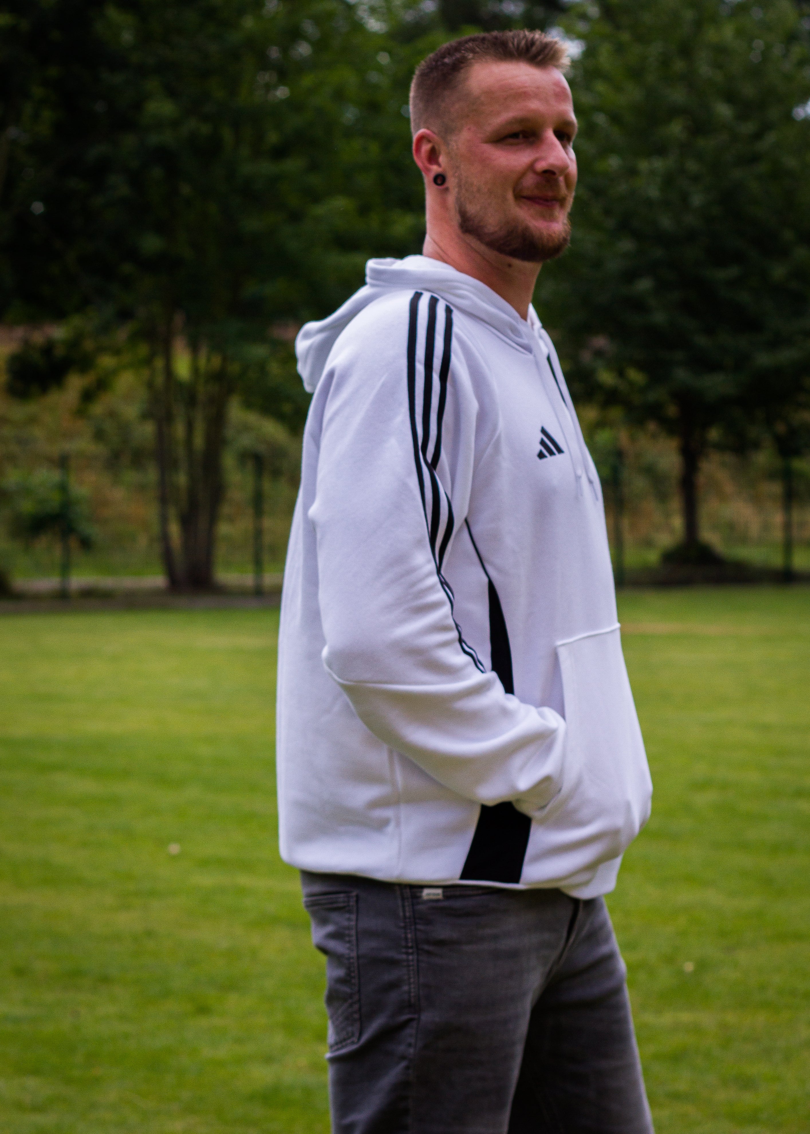 adidas Tiro 24 Hoody Herren – Sportlicher Komfort für Training & Alltag